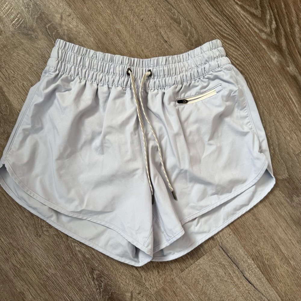 Vuori Women's Light Blue Shorts - Small
